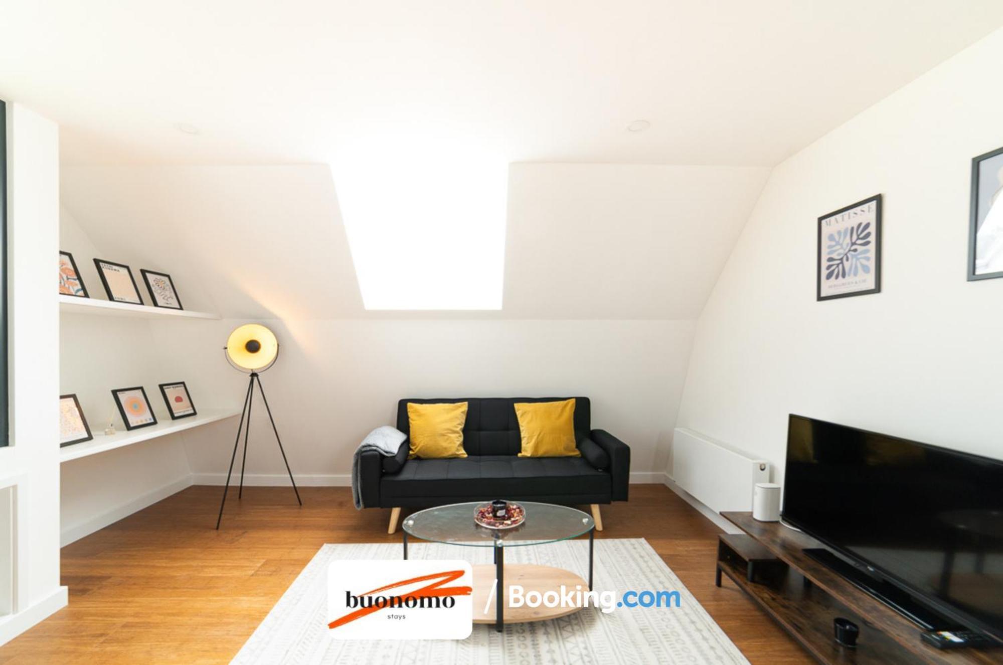 Two Bedroom Apartment At Buonomo Stays Short Lets & Serviced Accommodation London Exteriör bild