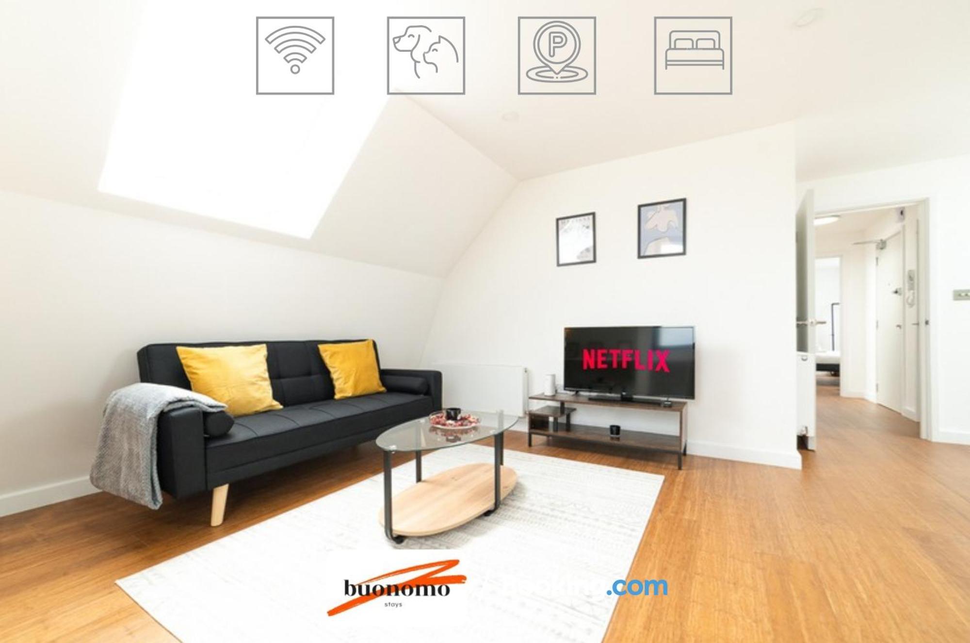 Two Bedroom Apartment At Buonomo Stays Short Lets & Serviced Accommodation London Exteriör bild